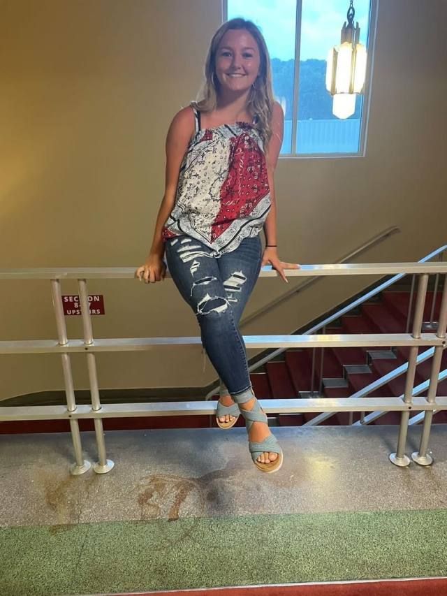 Strictly hook up I like to suck your dick and lick your cock..it’s my turn on. Blow job lover👅🍆😍 Deep throat Also available f - Image 3